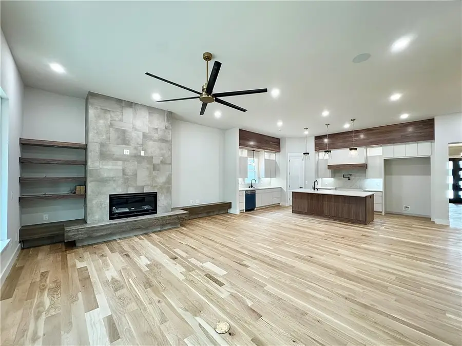 111 NW Trail Ridge Road, Bentonville, AR 72712 - #3