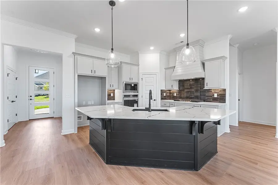 648 Primitivo Avenue, Tontitown, AR 72762 - #3