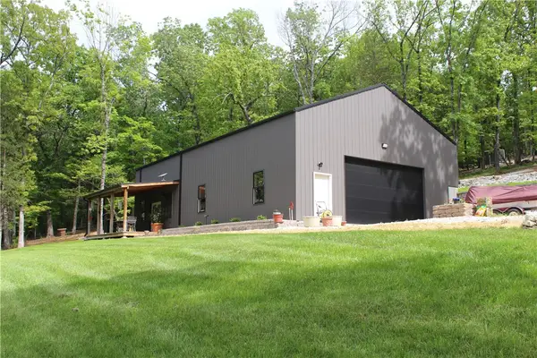 170 Blue Lake Drive, Protem, MO 65733