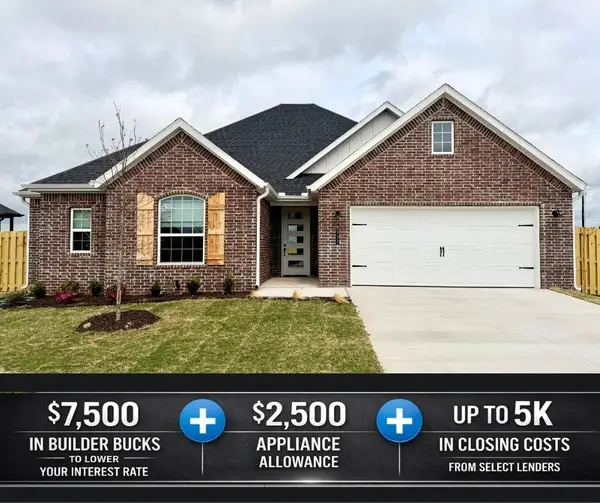 632 Primitivo Avenue, Tontitown, AR 72762