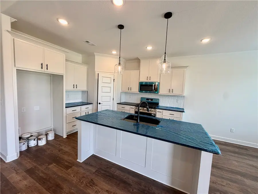 632 Primitivo Avenue, Tontitown, AR 72762 - #3