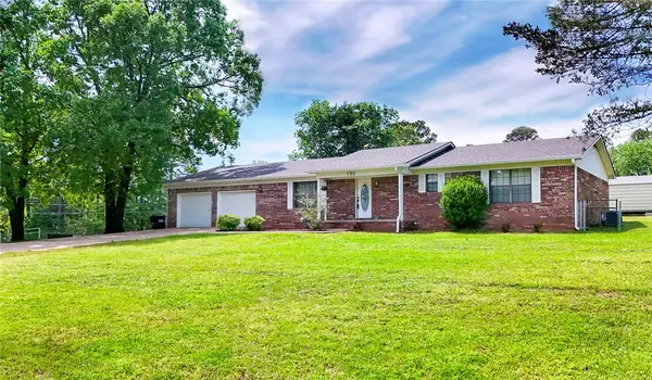 190 Richland Circle, Russellville, AR 72802