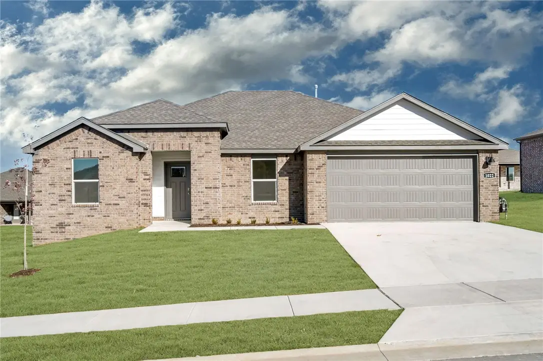 213 Ruggles Street, Pea Ridge, AR 72751 - #1