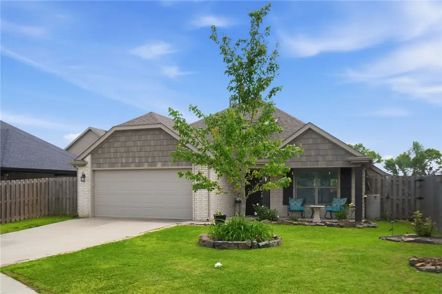6335 W Limerick Way, Fayetteville, AR 72704 - #2