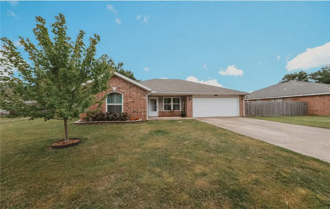 421 N D Street, Centerton, AR 72719 - #1