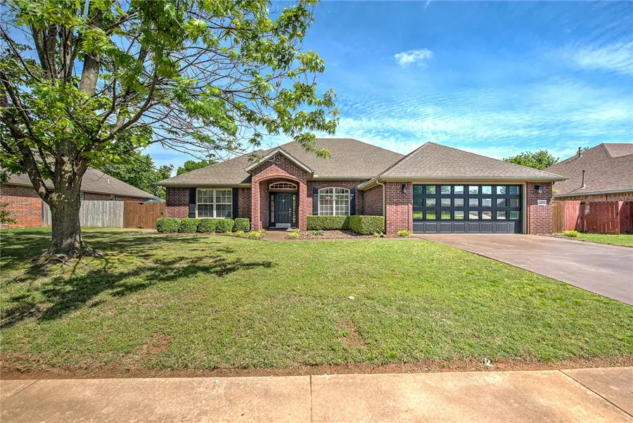 2210 SW Juniper, Bentonville, AR 72713 - #2