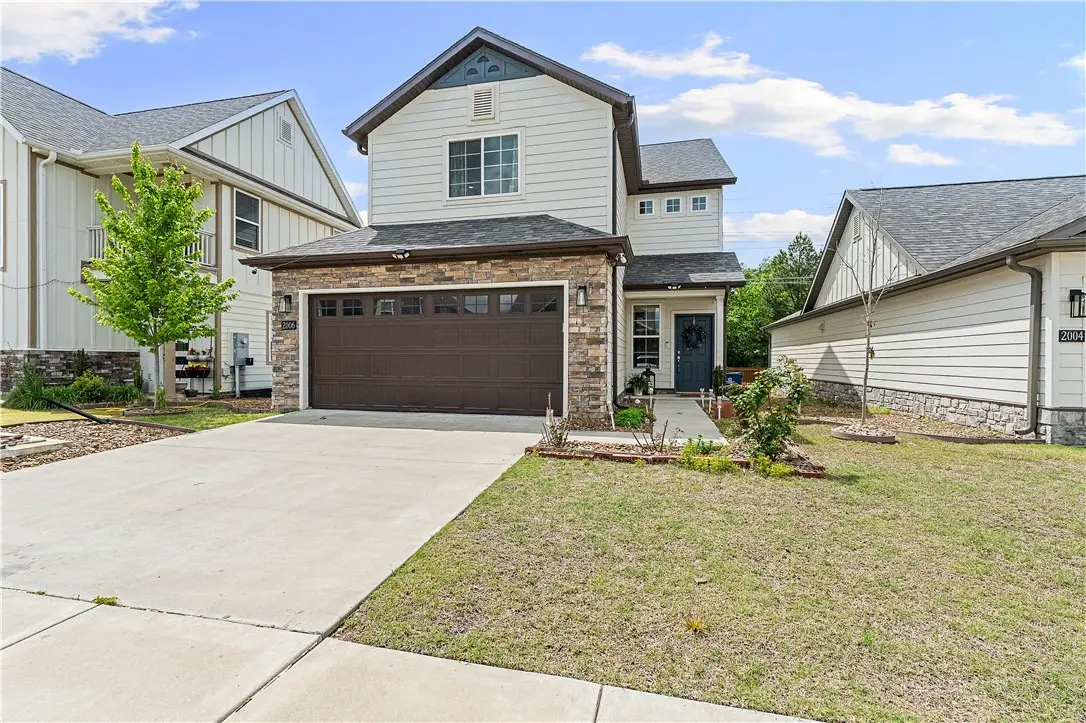 2006 SW Poppy Street, Bentonville, AR 72713 - #1