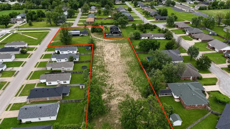 904 & 906 E New Hope Road, Rogers, AR 72758 - #3