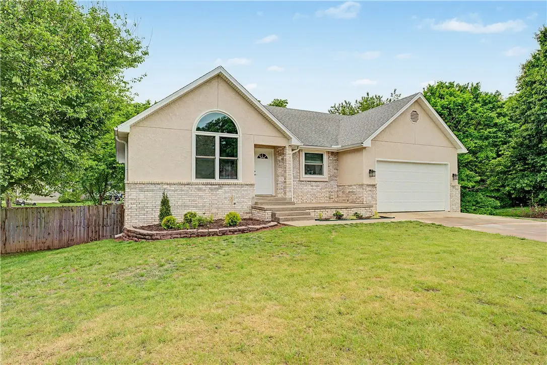 812 Cedar Lane, Prairie Grove, AR 72753 - #1