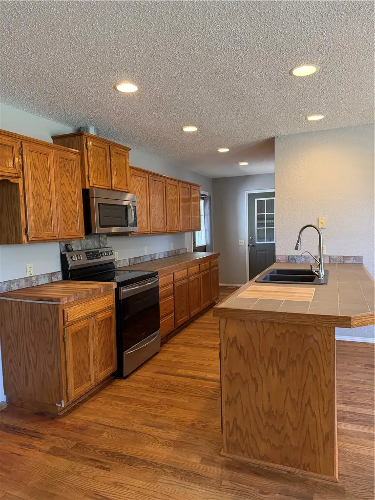 1451 Kay Lynn Drive, Pea Ridge, AR 72751 - #3