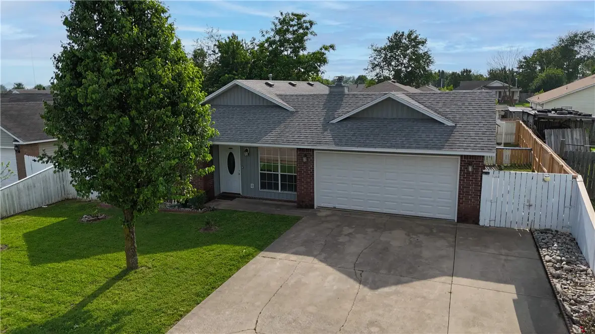 2108 S F Street, Rogers, AR 72758 - #1