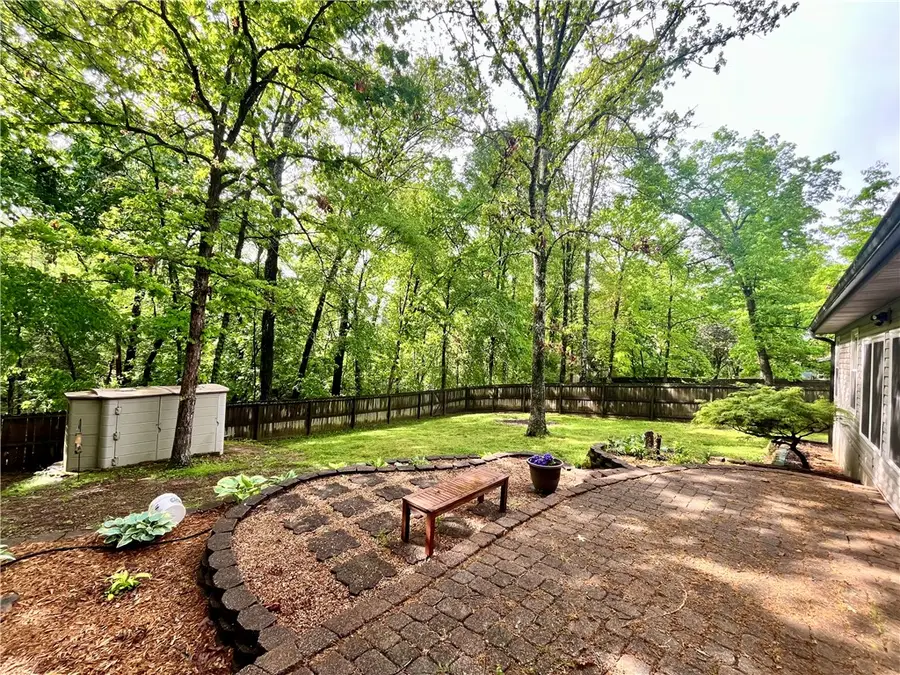 25 Overton Drive, Bella Vista, AR 72714 - #3