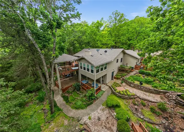 11920 White Oak Drive, Garfield, AR 72732