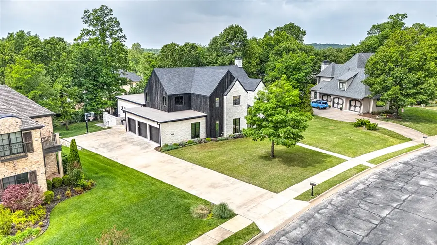 4488 Clear Creek Boulevard, Fayetteville, AR 72704 - #2