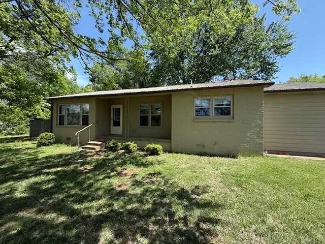 707 S Parrott Drive, Huntsville, AR 72740 - #1
