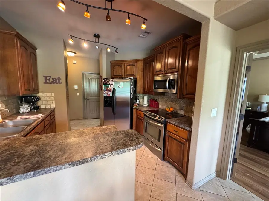 628 W Newberry Road, Alma, AR 72921 - #3
