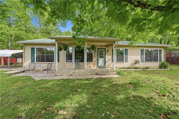 1238 N Centennial Avenue, West Fork, AR 72774
