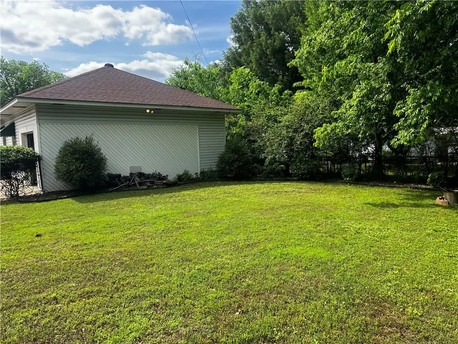 1300 N Boston Avenue, Russellville, AR 72801 - #3