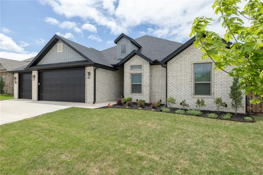 1913 Salmon Street, Pea Ridge, AR 72751 - #3