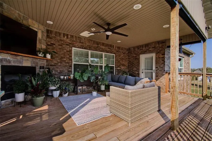 10125 Raindrop Lane, Gravette, AR 72736 - #2