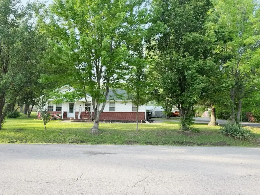 507 4th Street, Atkins, AR 72823 - #3