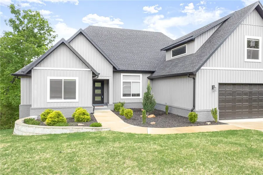 19 Tiree Drive, Bella Vista, AR 72715 - #2