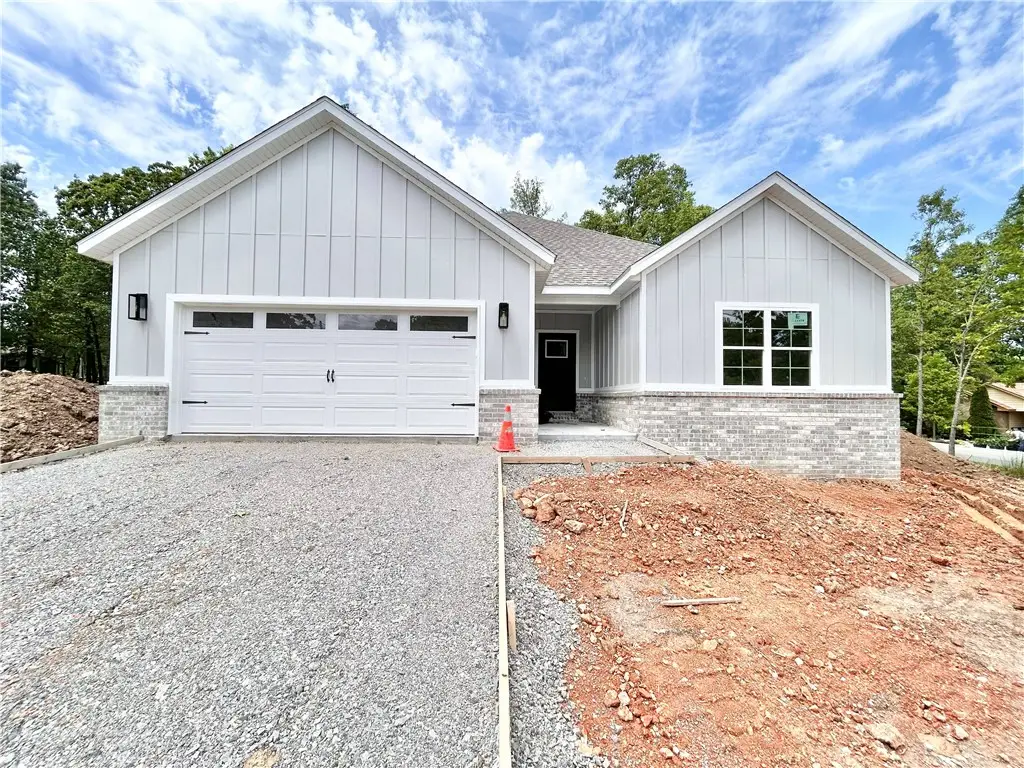 8 Kirkdouglas Lane, Bella Vista, AR 72715 - #1