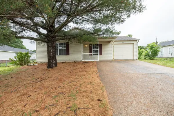 1581 Crestview Avenue, Decatur, AR 72722