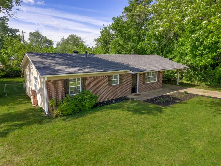 2101 Sycamore Place, Springdale, AR 72762 - #3