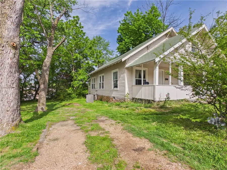 312 N Chestnut, Harrison, AR 72601 - #3