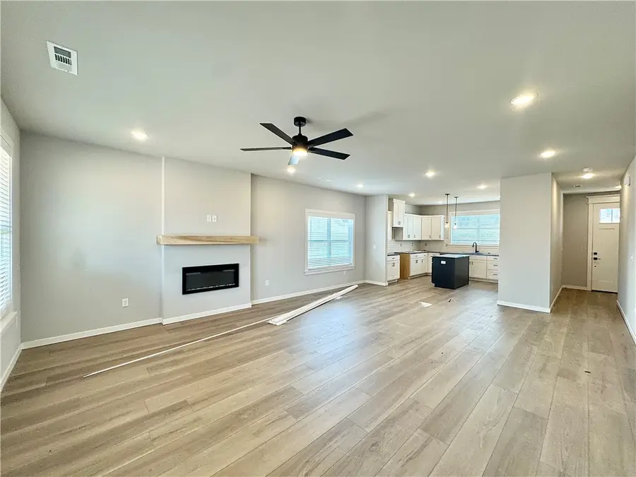 5910 SW Omaha Avenue, Bentonville, AR 72713 - #2