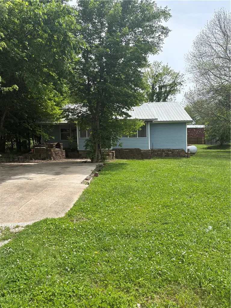 1110 W Holt, Lincoln, AR 72744 - #1
