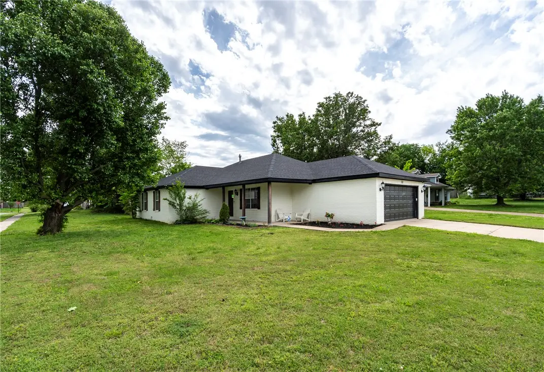 110 Cypress Street, Prairie Grove, AR 72753 - #1