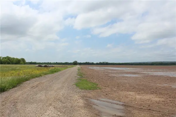 Farm, Alma, AR 72921