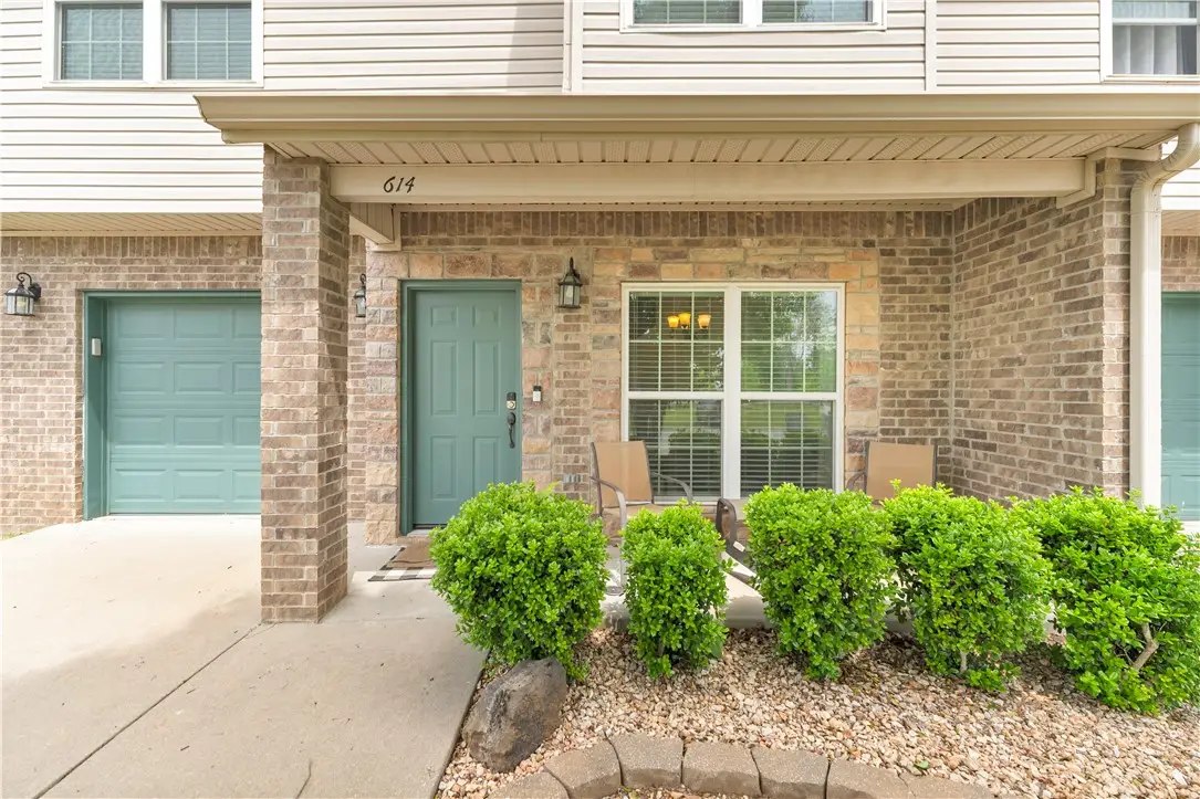614 SW 5th Street, Bentonville, AR 72712 - #1