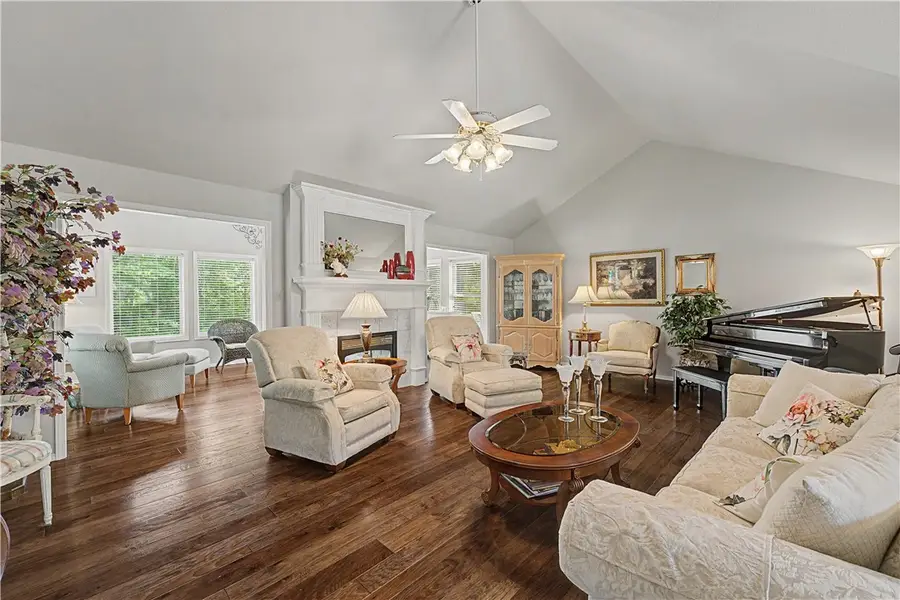 82 Cullen Hills Drive, Bella Vista, AR 72715 - #2