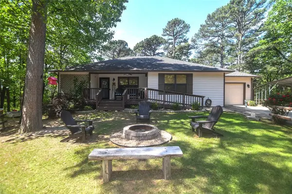 2548 Pine Tree Drive, Kansas, OK 74347