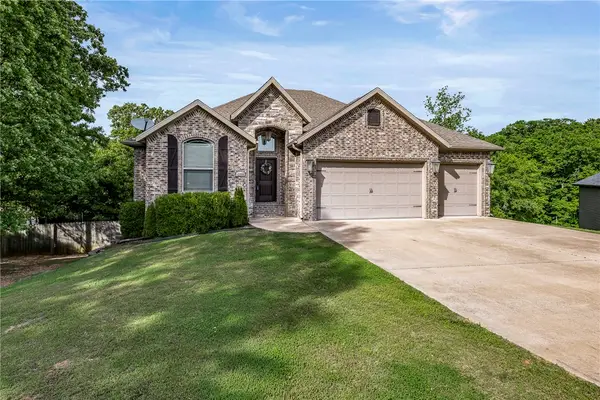 12286 Greenstone Drive, Bentonville, AR 72712
