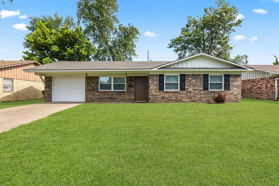1606 Princeton Avenue, Springdale, AR 72762 - #2