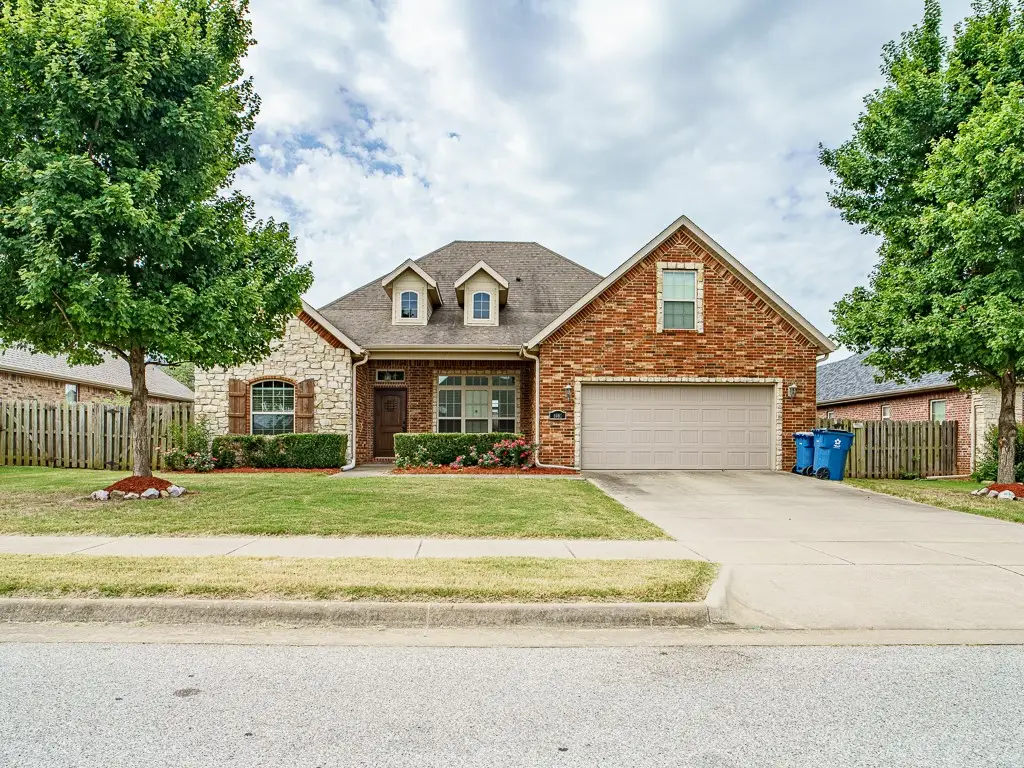 4005 SW Rhinestone Boulevard, Bentonville, AR 72713 - #1