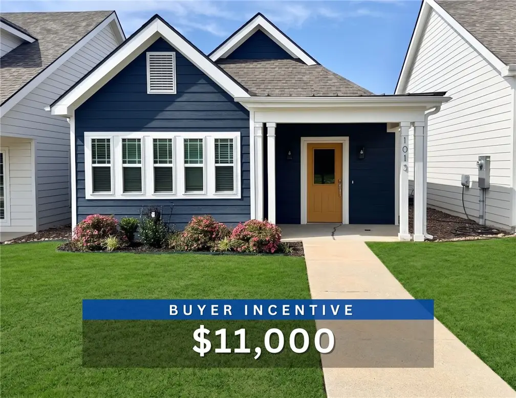 1013 NE Heights Lane, Bentonville, AR 72712 - #1