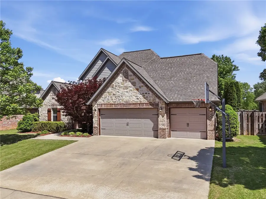 3901 Lexington Drive, Rogers, AR 72758 - #2