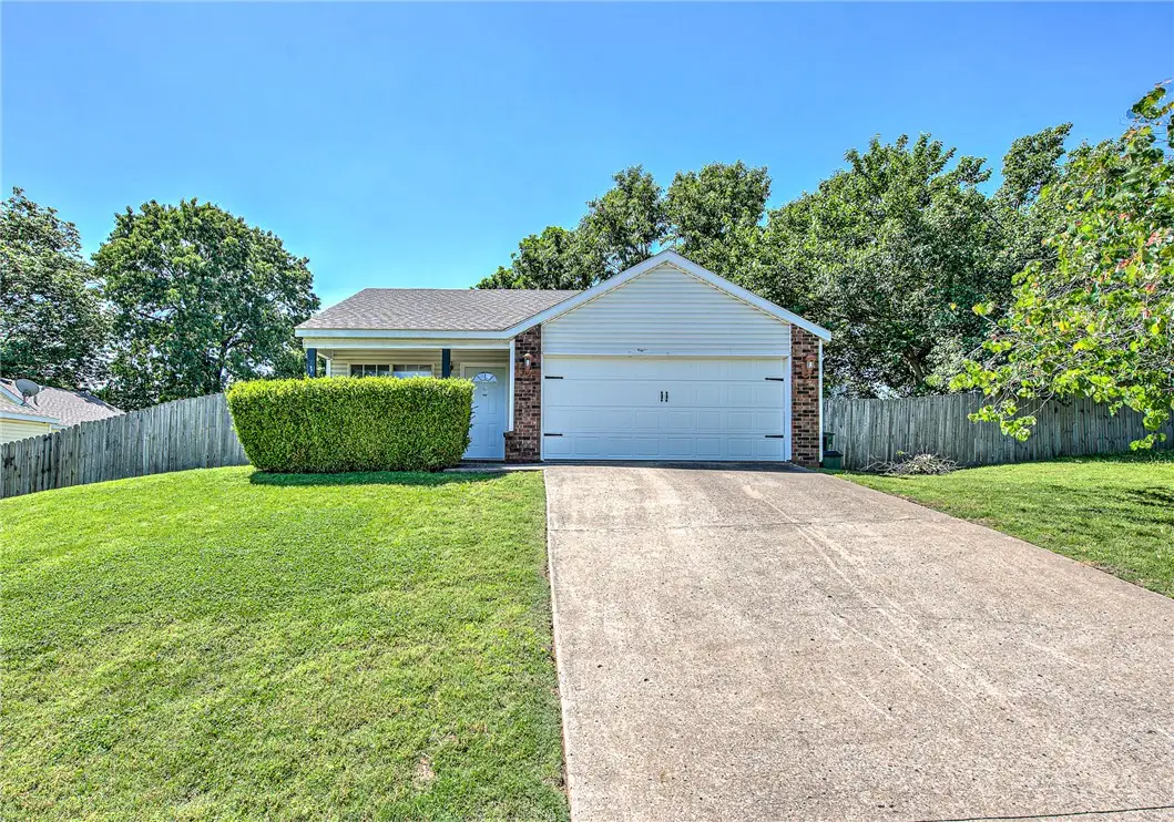 3103 W Woodridge Drive, Fayetteville, AR 72704 - #1