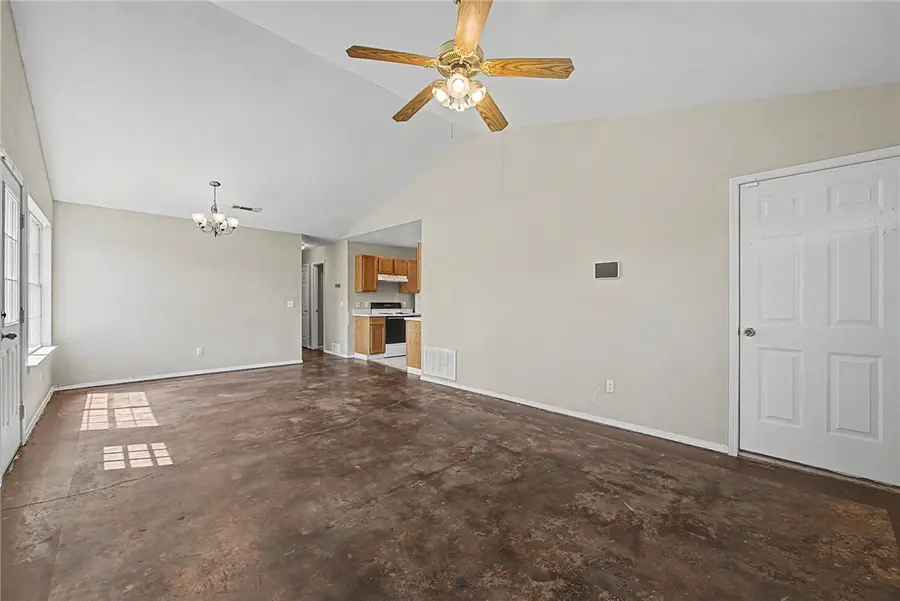 3103 W Woodridge Drive, Fayetteville, AR 72704 - #3