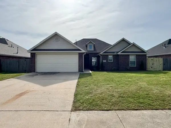 6014 S 36th Street, Rogers, AR 72758