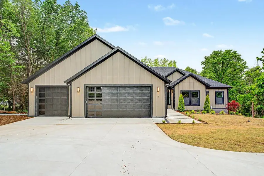 8 Borle Circle, Bella Vista, AR 72714 - #2