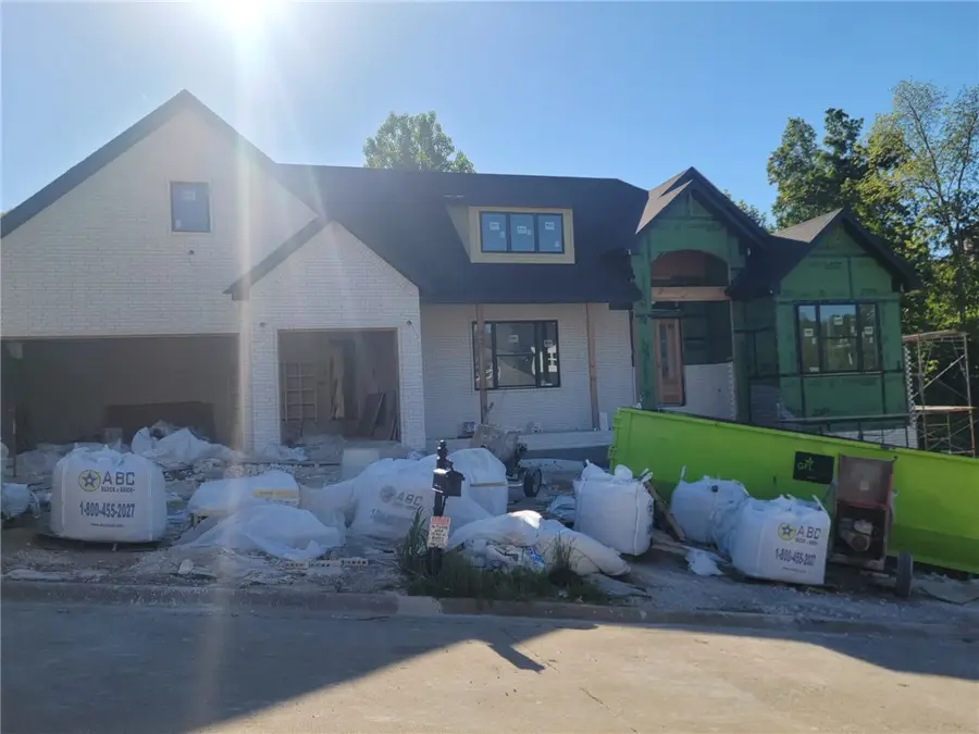 2005 NE Chaucer Street, Bentonville, AR 72712 - #2