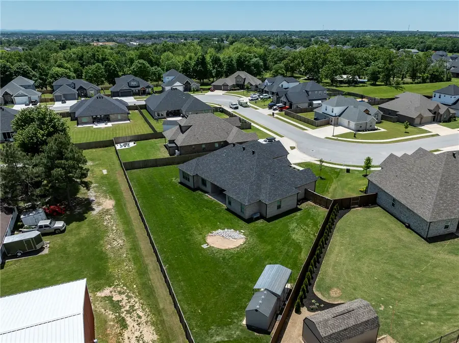 311 Bequette Lane, Centerton, AR 72719 - #3