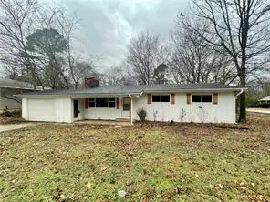 1203 N Sang Avenue, Fayetteville, AR 72703 - #1