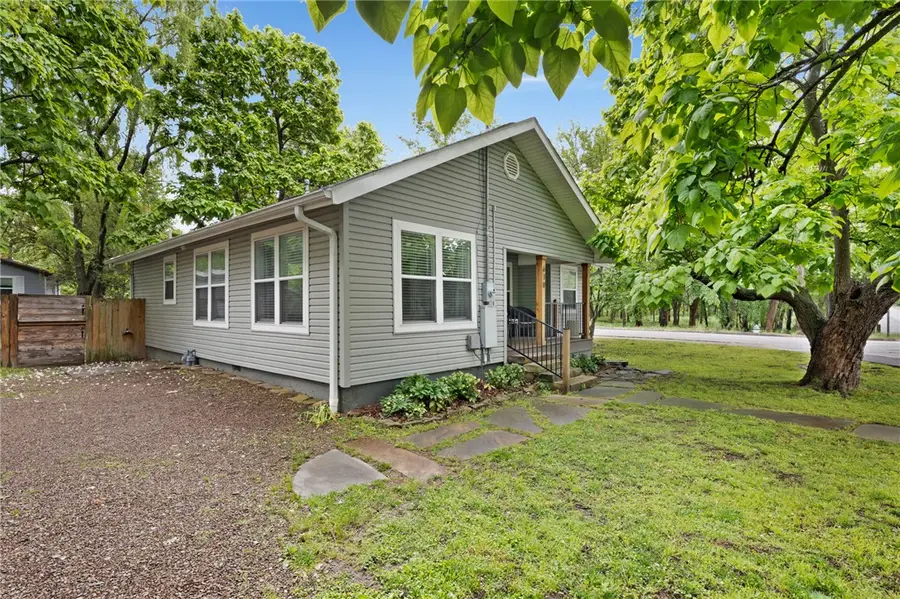 618 Block Avenue, Fayetteville, AR 72701 - #2